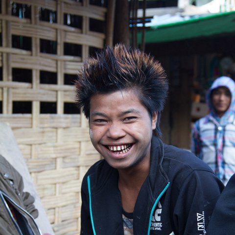 Modern Birmese guy  Taken at Latitude/Longitude:20.596817/93.262582.  km       (Map link) : Km to   in, Birma, Klik hier om trefwoorden toe te voegen, Panmyaung, geo:lat=20.596817, geo:lon=93.262582, geotagged, hdr basis, myanmar