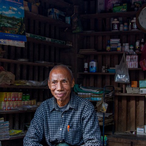 chemist  Taken at Latitude/Longitude:20.594445/93.262070.  km       (Map link) : Km to   in, Birma, Klik hier om trefwoorden toe te voegen, Panmyaung, geo:lat=20.594445, geo:lon=93.262070, geotagged, hdr basis, myanmar