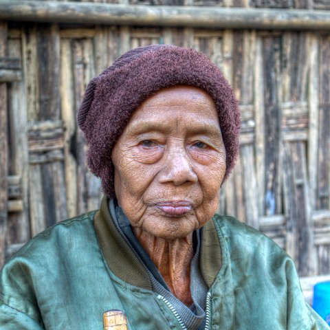 Old lady at Market  Village near river at Mrauk U, Myanmar/Burma : Birma, Panmyaung, Yangon, hdr result, myanmar, selectie Birma