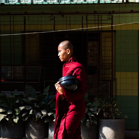 IMG 7726 (2)  Taken at Latitude/Longitude:20.152496/94.925081.  km       (Map link) : Km to   in, Birma, geo:lat=20.152496, geo:lon=94.925081, geotagged, myanmar