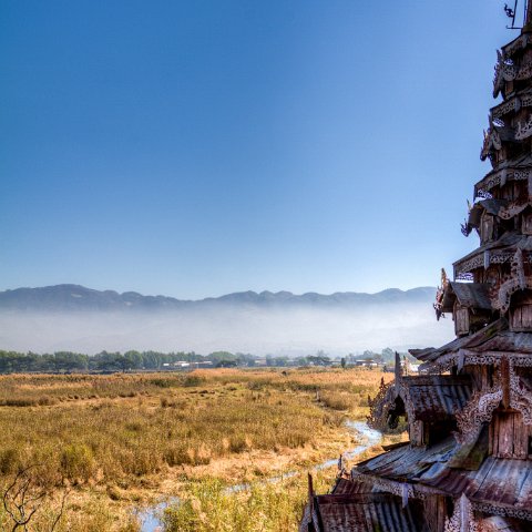 Monasery near Inle lake. : Birma, Yangon, myanmar, selectie Birma : Buddha (Siddarta) Gautama