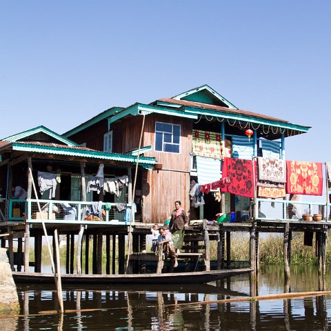 Inle lake  Taken at Latitude/Longitude:20.619481/96.887691.  km       (Map link) : Km to   in, Birma, geo:lat=20.619481, geo:lon=96.887691, geotagged, myanmar