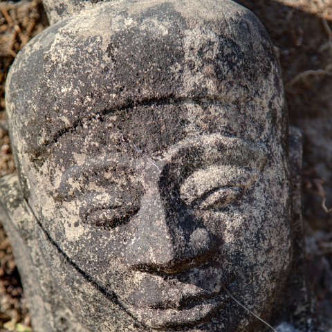 Buddha statue Ko Thaung  Mrauk-U, Birma : Birma, Mraung-U