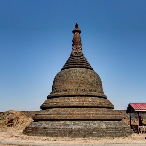 Pagoda Ko Thaung  mrauk-U, Birma