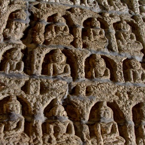 Buddha wall carving Ko Thaung  mrauk-U, Birma : Birma, Mraung-U