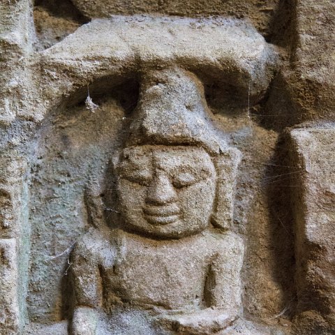 Buddha wall carving Ko Thaung  mrauk-U, Birma