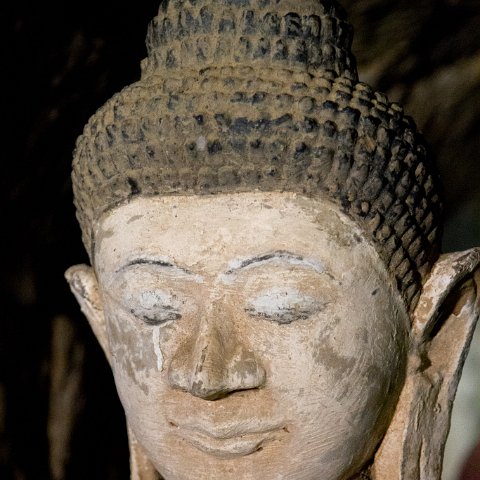 Buddha in Htukkam Thein  Taken at Latitude/Longitude:20.597885/93.191974.  km       (Map link) : Km to   in, Birma, geo:lat=20.597885, geo:lon=93.191974, geotagged, myanmar