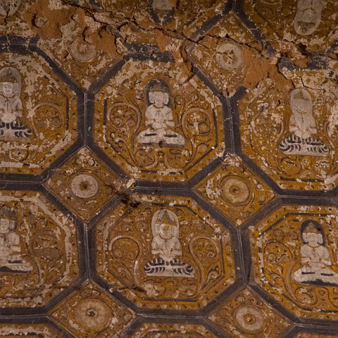 Bagan Pagoda wall decoration  Taken at Latitude/Longitude:21.147838/94.897156.  km       (Map link) : Km to   in, Birma, geo:lat=21.147838, geo:lon=94.897156, geotagged, myanmar