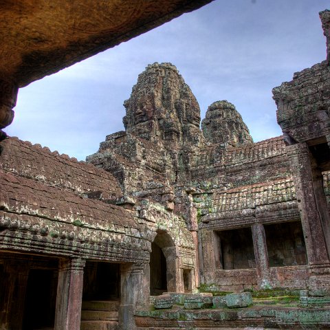 MG 0667 8 9Enhancer stitch