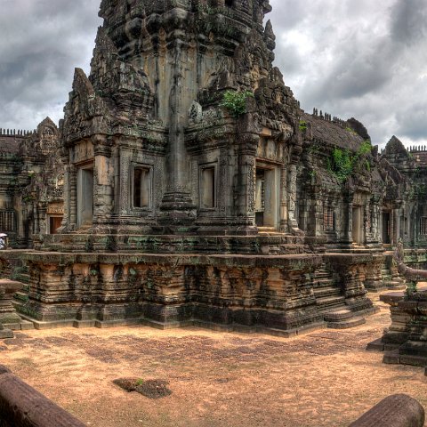 MG 3871 2 3Enhancer stitch