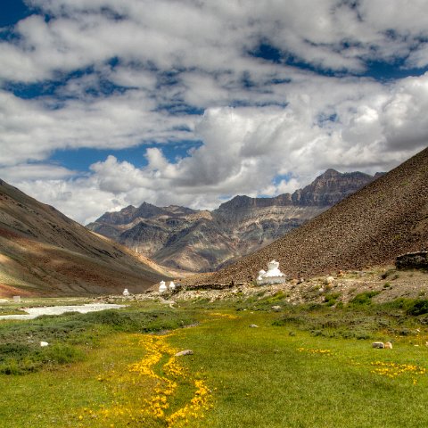 IMG 4753 2 4 2 5 2Enhancer-4 : 2011, Himalayas, India, Zanskar, hdr result