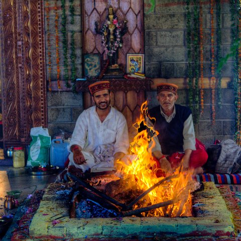 IMG 6196 3 7 3 8 3Enhancer : 2011, Himalayas, India, Zanskar, hdr result, people