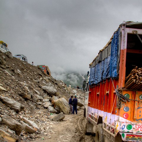 IMG 7014 2 5 2 6 2Enhancer : 2011, Himalayas, India, Zanskar, hdr result