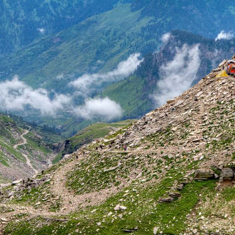 IMG 7353 2 4 2 5 2Enhancer : 2011, Himalayas, India, Zanskar, hdr result