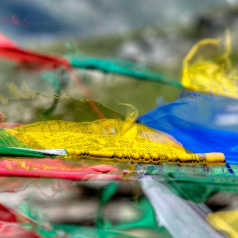 IMG 7432 2 3 2 4 2Enhancer : 2011, Himalayas, India, Zanskar, flags, hdr result