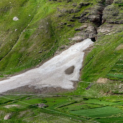 IMG 7654 2 5 2 6 2Enhancer : 2011, Himalayas, India, Zanskar, hdr result