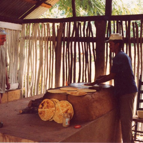 brood bakken  (C) Marjolein Boer