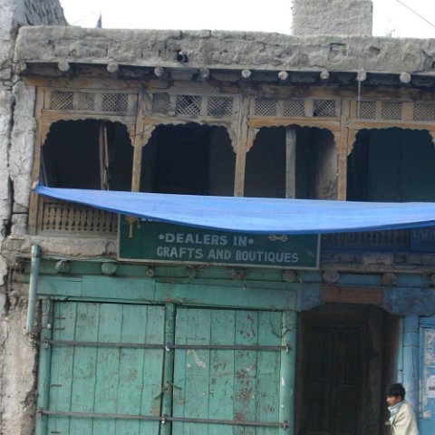 IMG09799  Reis Ladakh, India 2004 met Stichting Danja, www.danja.nl : Door, India Ladakh 2004 Danja* Leh, doors, www.reisfotos.nl (c) J.M. van der Horst