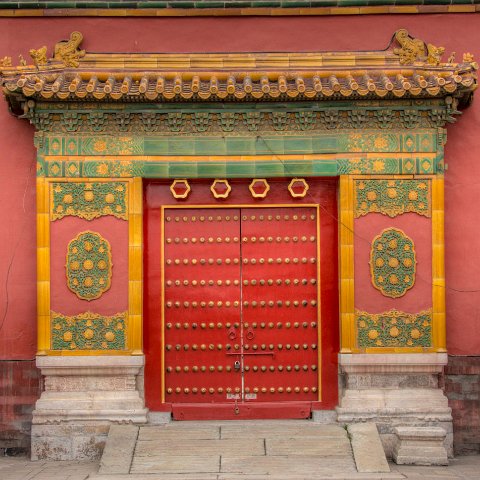 IMG 0546 7 8Enhancer : 2010, 202, Beijing, China, Door, correct, doors, hdr result, www.reisfotos.nl (c) J.M. van der Horst