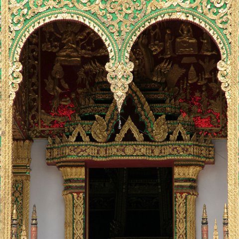 IMG 8739  Laos 2006 Luang Prabang : Laos 2006, Laos 2006 Luang Prabang, doors, www.reisfotos.nl (c) J.M. van der Horst