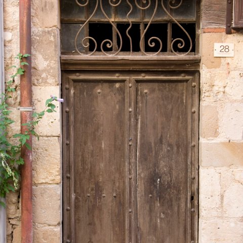 MG 6853  Taken at Latitude/Longitude:44.063695/1.951286. 0.35 km South-East Cordes-sur-Ciel Midi-Pyrénées France   (Map link) : 0.35  Km to Cordes-sur-Ciel  in Midi-Pyrénées France, Cordes-sur-Ciel, Door, France, Midi-Pyrénées, geo:lat=44.063695, geo:lon=1.951286, geotagged, hdr, hdr basis, hdr basis belicht, hdr original, www.reisfotos.nl (c) J.M. van der Horst