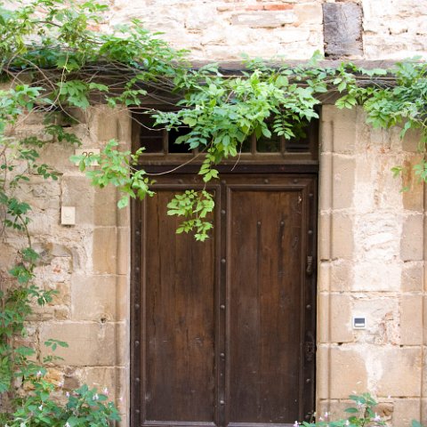 MG 6854  Taken at Latitude/Longitude:44.063695/1.951286. 0.35 km South-East Cordes-sur-Ciel Midi-Pyrénées France   (Map link) : 0.35  Km to Cordes-sur-Ciel  in Midi-Pyrénées France, Cordes-sur-Ciel, Door, France, Midi-Pyrénées, geo:lat=44.063695, geo:lon=1.951286, geotagged, hdr, hdr basis, hdr basis belicht, hdr original, www.reisfotos.nl (c) J.M. van der Horst