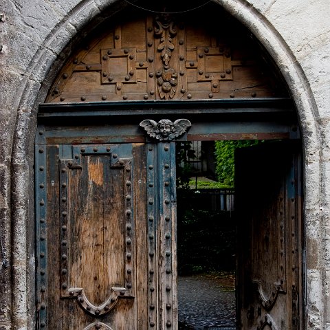 MG 7381  Taken at Latitude/Longitude:44.448065/1.442165. 0.45 km East Cahors Midi-Pyrénées France   (Map link) : 0.45  Km to Cahors  in Midi-Pyrénées France, Cahors, Door, France, Midi-Pyrénées, geo:lat=44.448065, geo:lon=1.442165, geotagged, hdr, hdr basis, hdr basis belicht, hdr original, www.reisfotos.nl (c) J.M. van der Horst