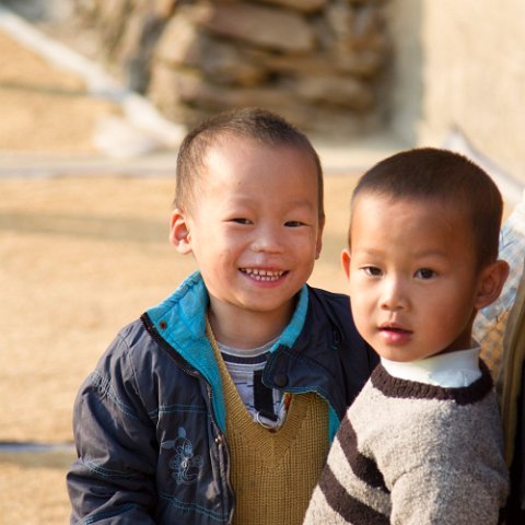 IMG 1659 (2) : 2010, China, basis, hdr, hdr basis, hdr basis belicht, hdr original, kids, www.reisfotos.nl (c) J.M. van der Horst