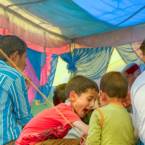 IMG 6193 3 4 3 5 3 : 2011, Himalayas, India, Manali, Zanskar, hdr, hdr result, kids, people
