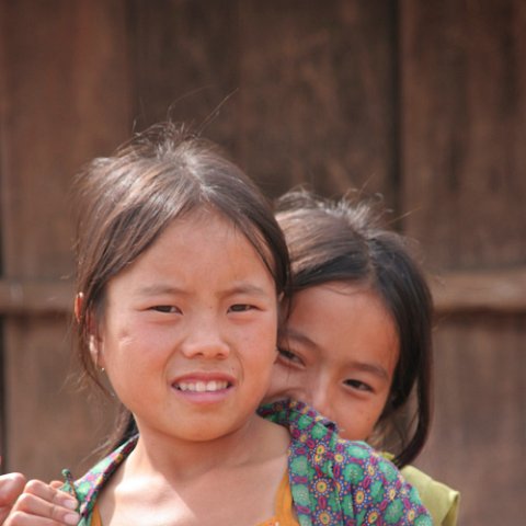 IMG 8566  Laos 2006 : Laos 2006 van louang Namtha naar Luang Prabang kids, www.reisfotos.nl (c) J.M. van der Horst